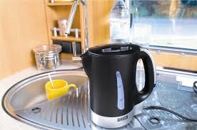 Su Isıtıcısındaki (Kettle) Kireç Nasıl Temizlenir?