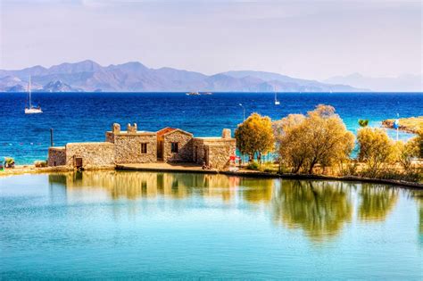 Tatil İçin En İyi Yerler: Gezi Rehberi